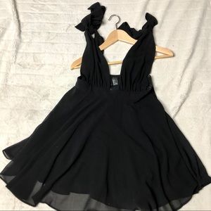 Forever 21 | Black Marylin Monroe Dress
